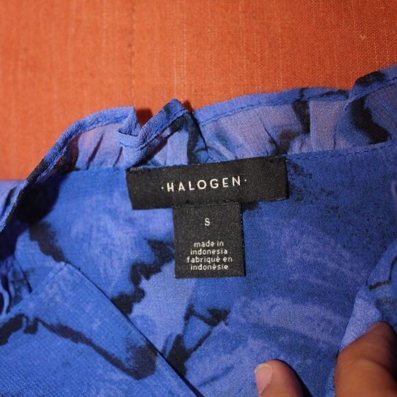 NEW Halogen blue  Long Sleeve Blouse Women Small - Picture 12 of 12